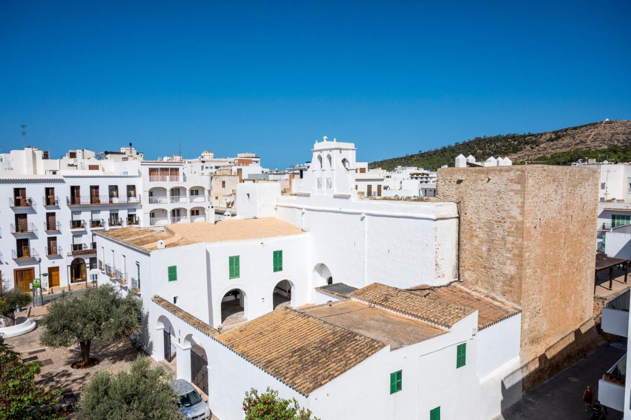 Apartamentos Casa Maria San Antonio  Eksteriør bilde